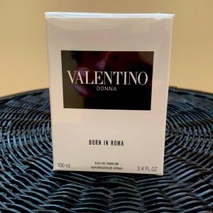 Valentino- Donna ‘Born In Roma’